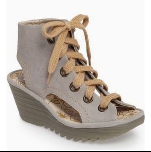 Fly London Yaba Sandal